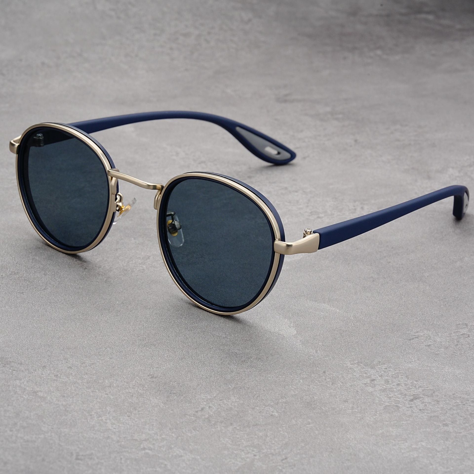 Women's Round UV400 Sunglasses - Lightweight Vintage Shades in Navy Steel