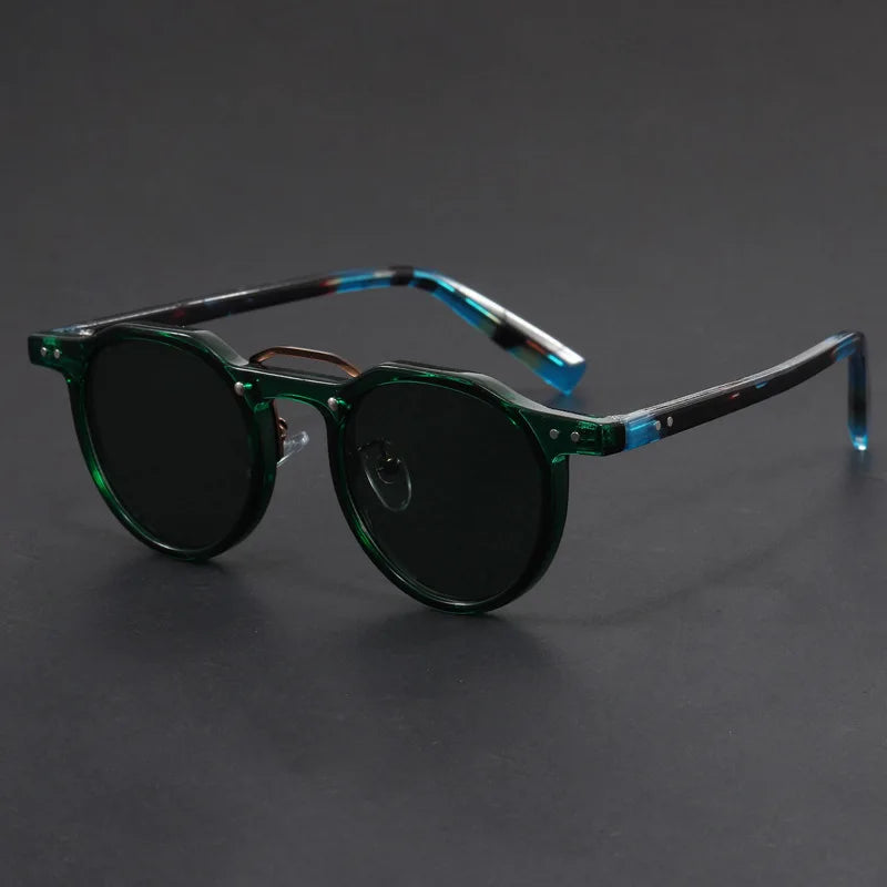 Transparent acetate sunglasses with multicolor patterned temples