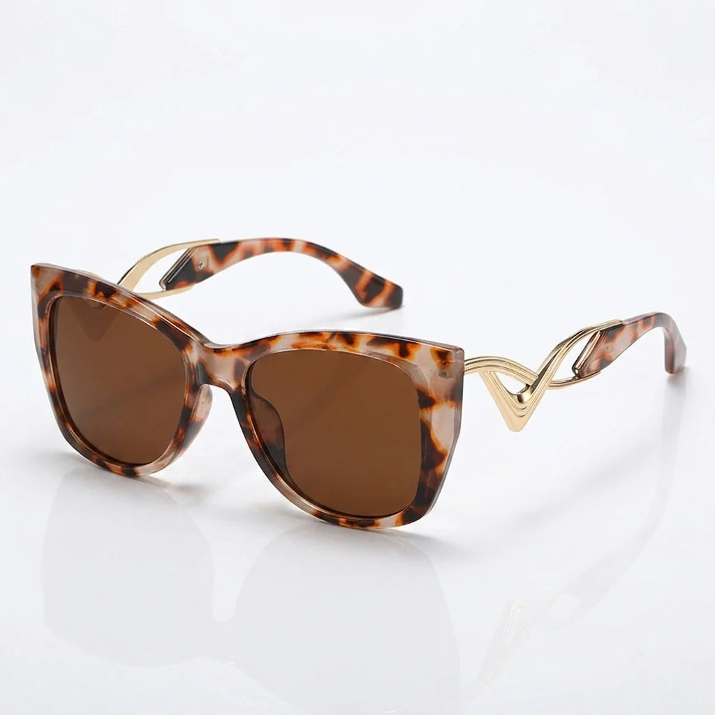 Oversized Cat Eye Sunglasses - Gradient UV400 Statement Shades in Honey Havana