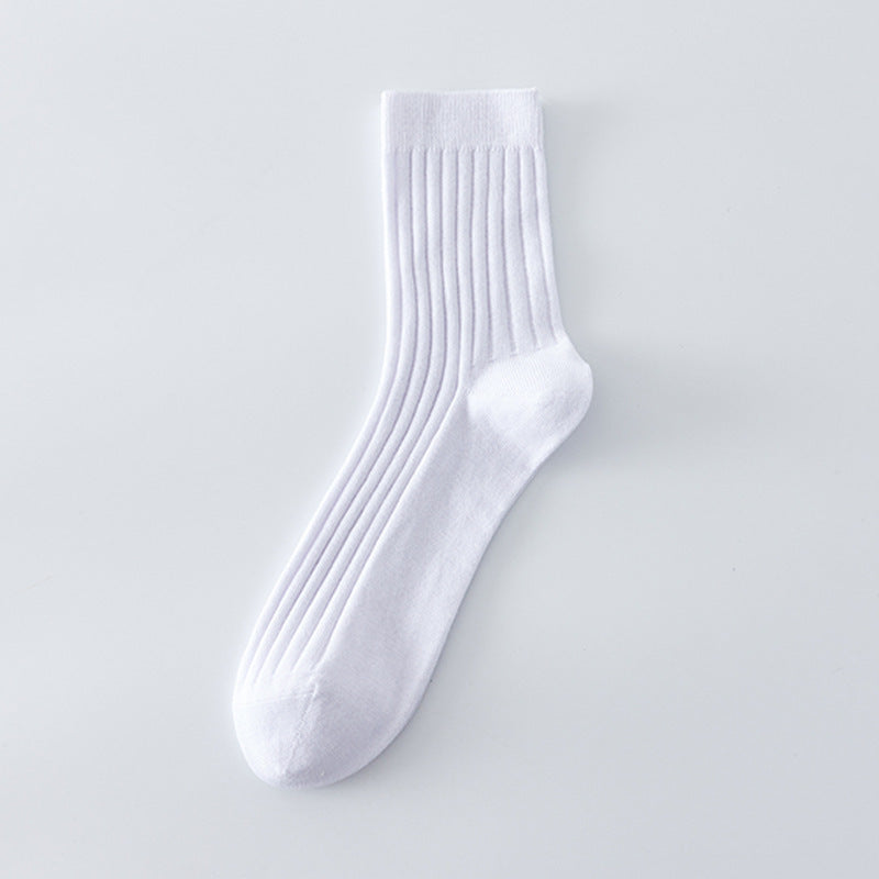 Breathable ribbed organic cotton crew socks with stay-put stretch