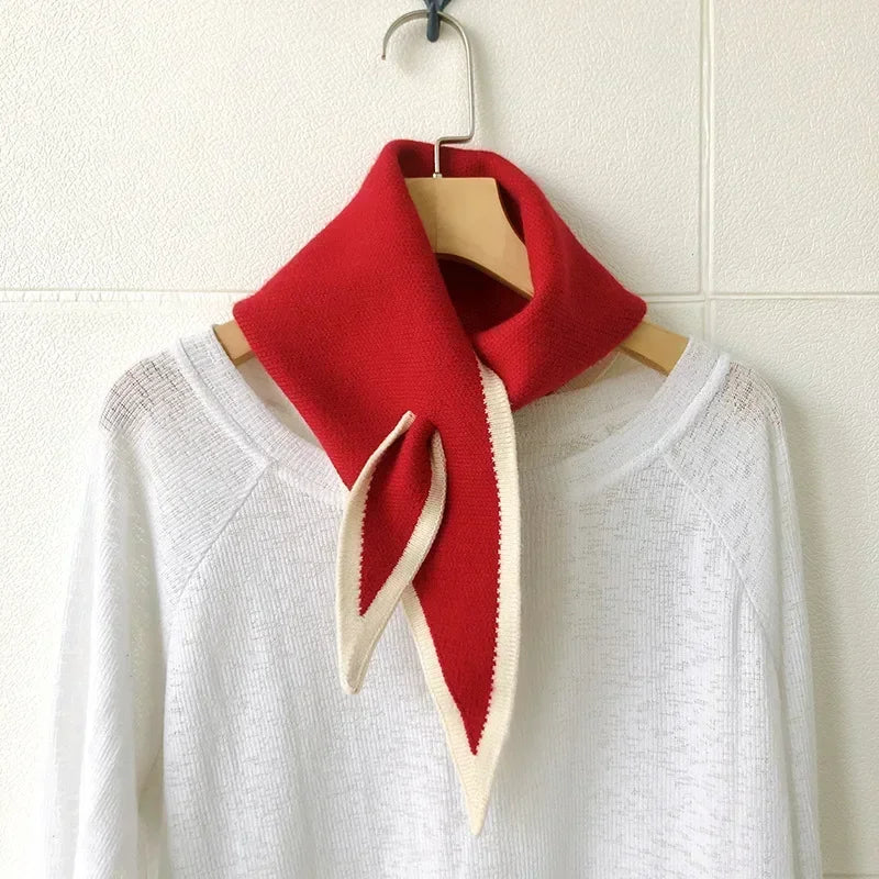 Clara Vintage Pointed Scarf