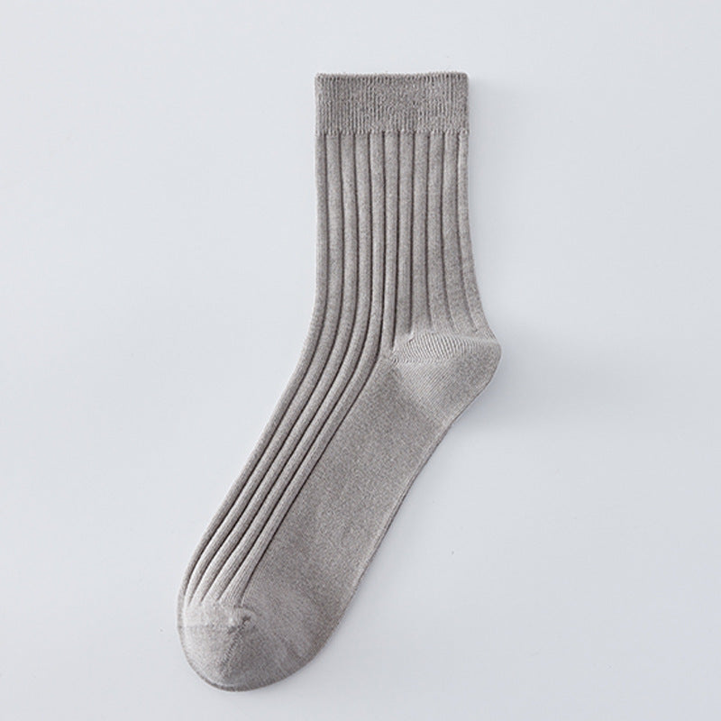 Breathable ribbed organic cotton crew socks with stay-put stretch
