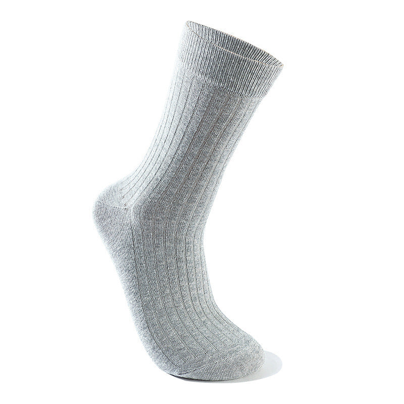 Breathable ribbed organic cotton crew socks with stay-put stretch