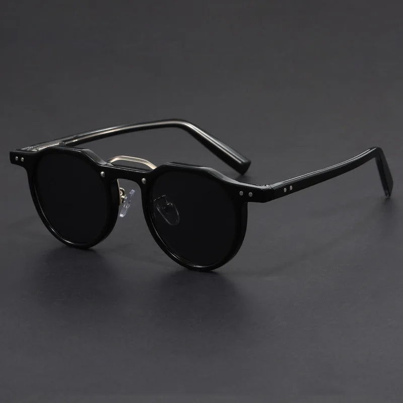 Transparent acetate sunglasses with multicolor patterned temples