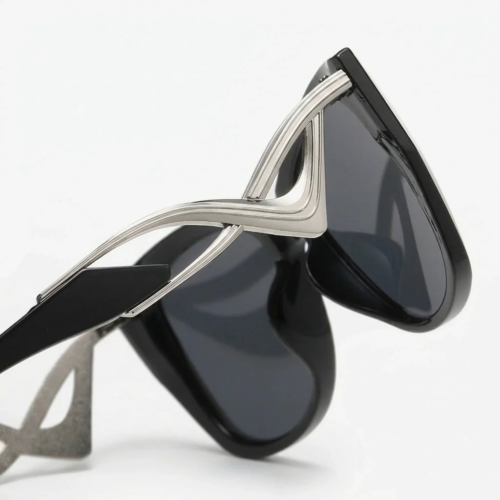 Oversized Cat Eye Sunglasses - Gradient UV400 Statement Shades in Silver Shadow