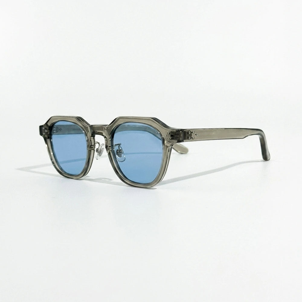 Lightweight geometric TR90 sunglasses with UV400 lenses