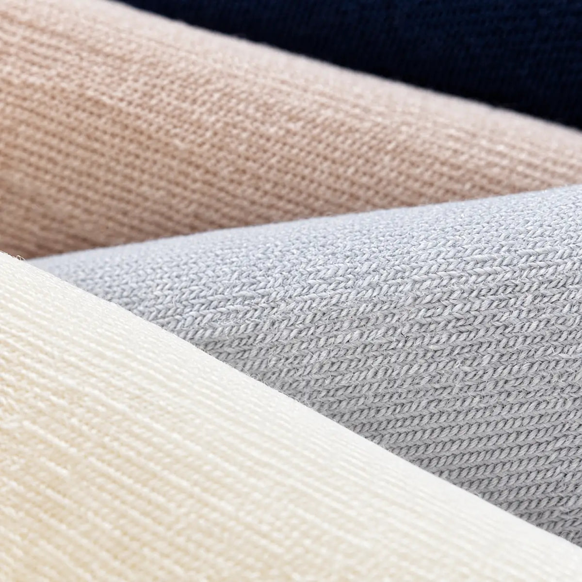 Men's 100 percent merino wool moisture-wicking socks