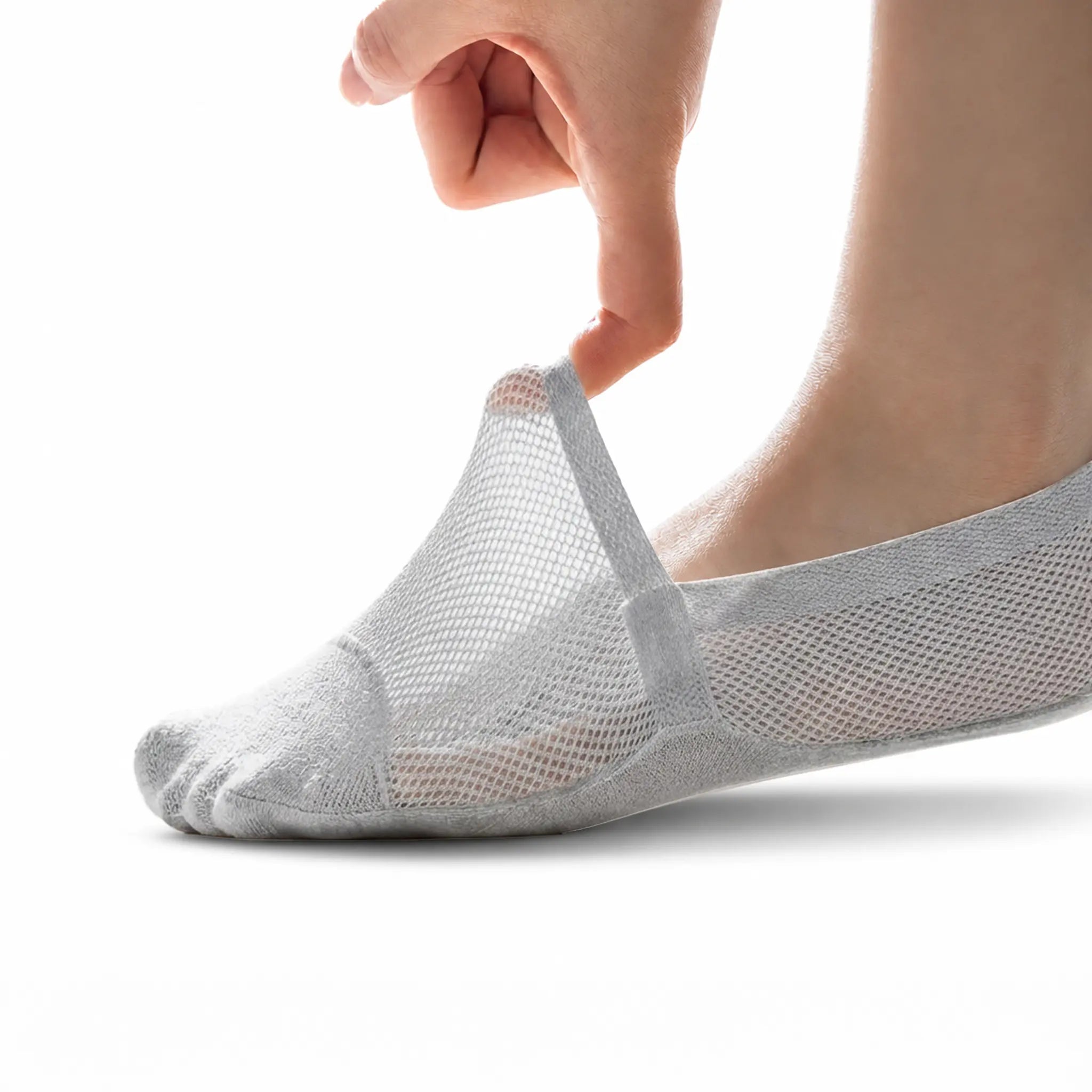 Breathable invisible no-show socks with anti-slip grip